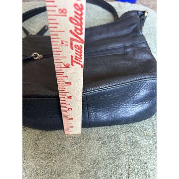 Stone Mountain Black Leather Shoulder Bag Adjustable Strap Pink Lining Purse - Picture 5 of 8